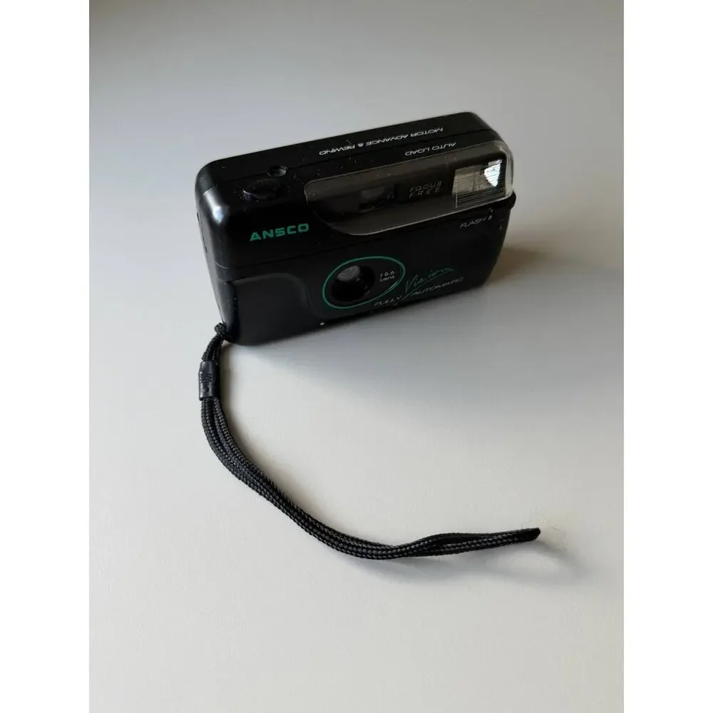 Ansco Vision Fully Automatic 35mm Film Camera Vintage Point & Shoot WORKS